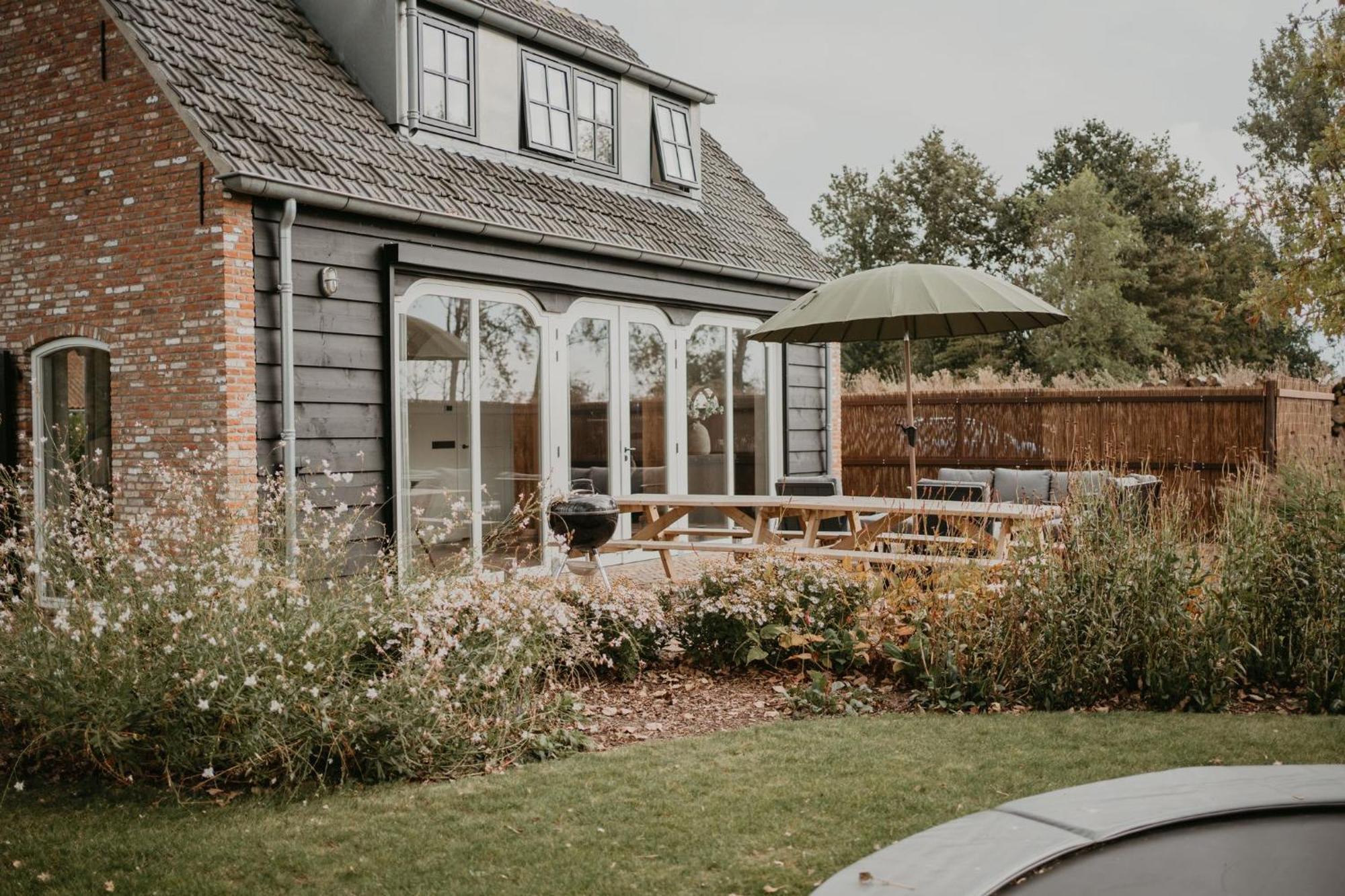 Nieuw Landelijk Vakantiehuis Aan Zee 오스트카펠 외부 사진